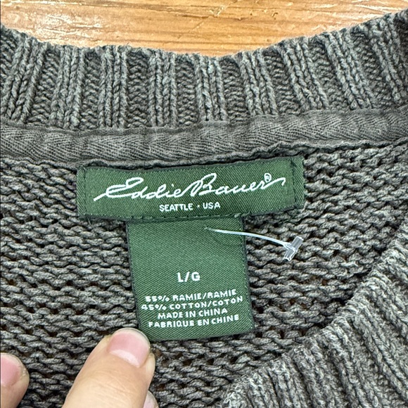 Eddie Bauer Forest Green Knit Cardigan Size Large - Picture 2 of 10